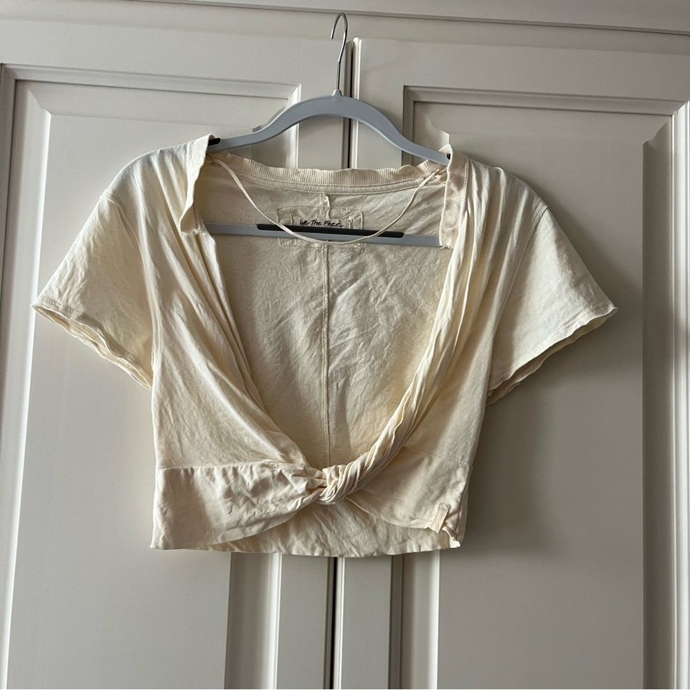 We the free twist t shirt size xs